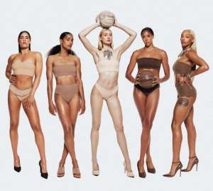 美女主播内衣照(