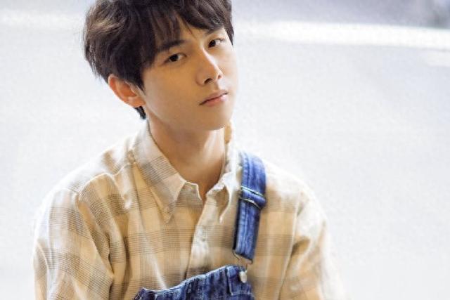 比女生还会撒娇的星座男，内心住着一位小公主，还懂得哄人