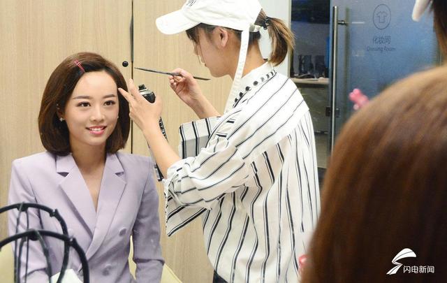 主播黄凯、徐单亮相《山东新闻联播》幕后花絮曝光