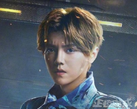 腾讯把穿越火线拍成了沙雕剧？女主开枪爆头队友，像极了当年的你