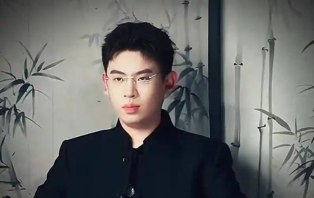 直播界新贵韦雪收入9亿！盘点赚钱速度惊人的网红群英