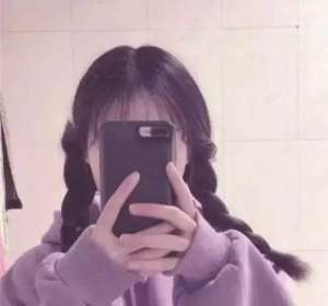 斗鱼短发女主播有哪些(连上4天热搜的斗鱼女主播“乔碧萝”，究竟有多荒唐多魔幻？)