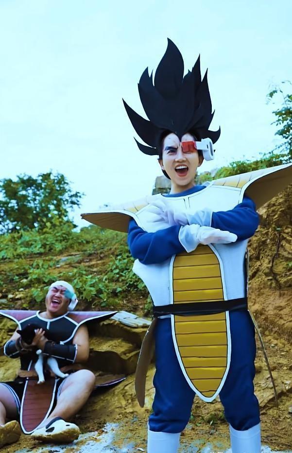 网红阿拉丁狗蛋翻拍低成本龙珠，装扮夸张搞笑，明哥凑热闹抢镜！