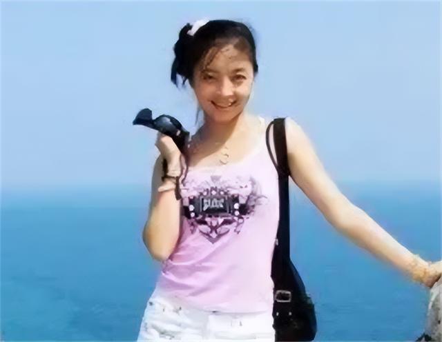 2015年四川女主播因内急溺亡,现场只剩一只高跟鞋,地上抓痕明显