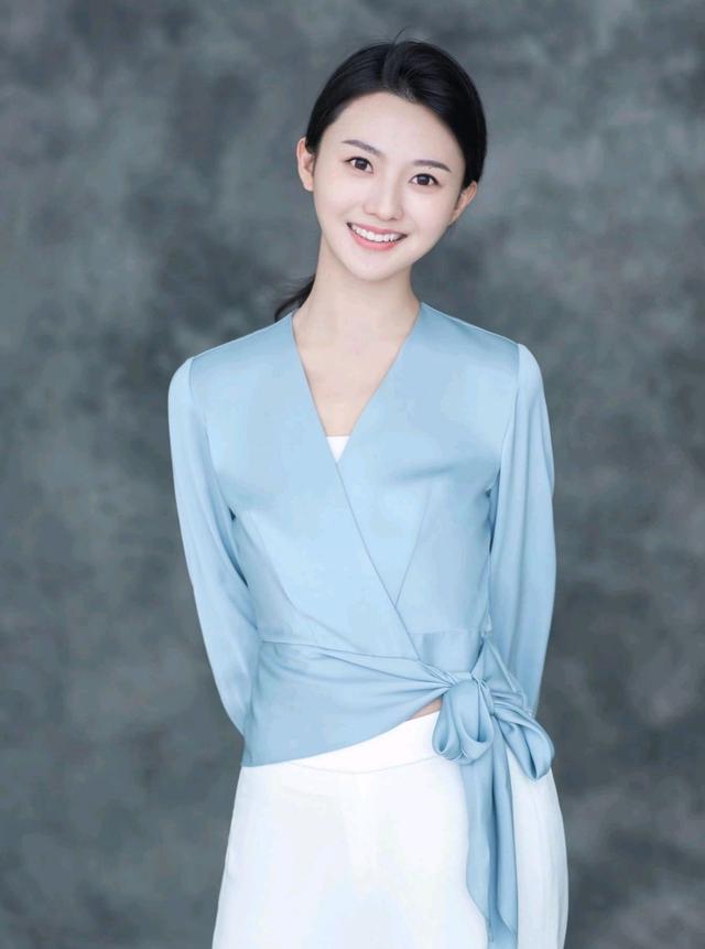 央视中文国际频道十大新闻美女主播，谁实力最强？