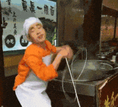 如何评价这个女主持人，主持了一半把丝袜脱了？