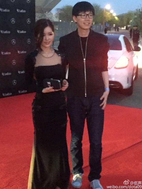 熊猫TV尹素婉、09携手助阵乐视共享之夜