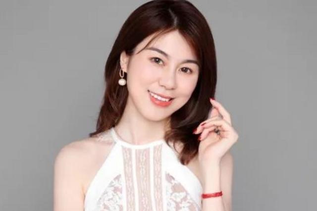 39岁的主持人刘颖婷，从默默无闻的记者，成为珠江台新的综艺一姐