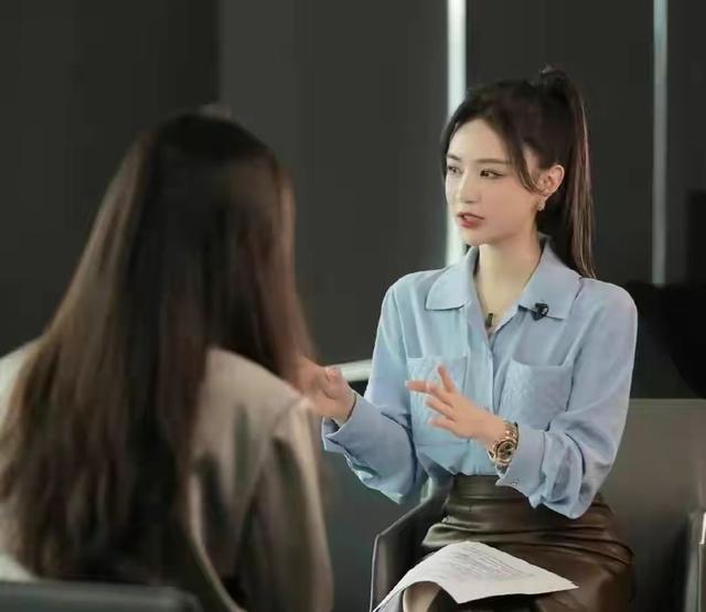 雪梨上脱口秀再提王思聪,昔日小模特,如今已是百亿身家的女老板