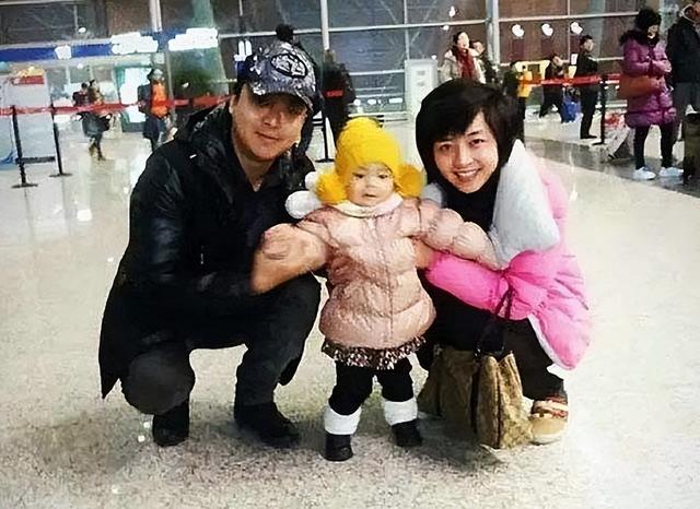 2015年四川女主播因内急溺亡,现场只剩一只高跟鞋,地上抓痕明显