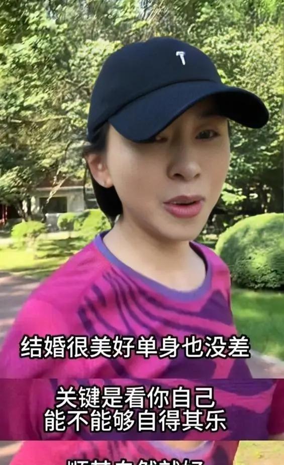 主持人欧阳夏丹，离开央视后几乎没有固定的职业，46岁还是单身