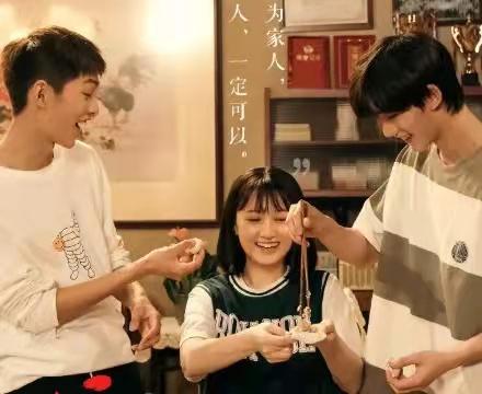 还记得《二十不惑》里的大宝董思怡吗?她瘦下来竟然这么美