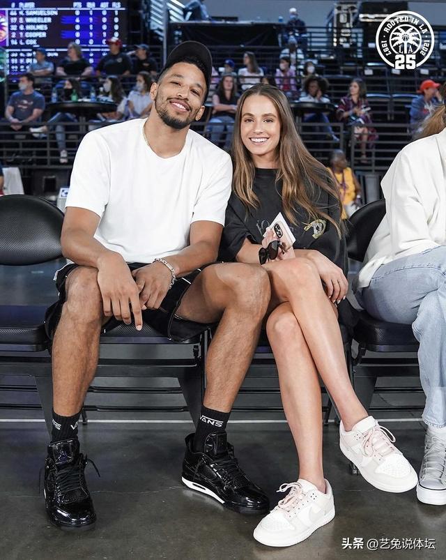 酒店服务员,摇身一变成“NBA最美女主播”,让杜兰特爱而不得