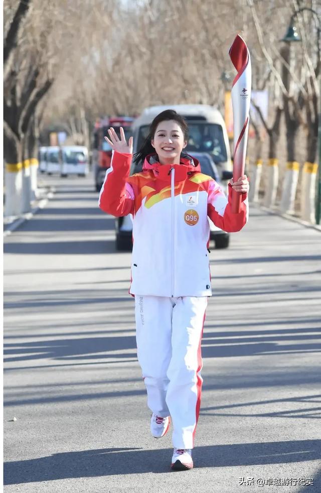 青年女主持人冯琳的成功，不是偶然，从浙江嘉兴到上海广播电视台
