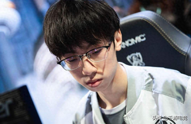 宝蓝也是电竞海王?连续两天约会妈妈粉,职业选手都一个模样?