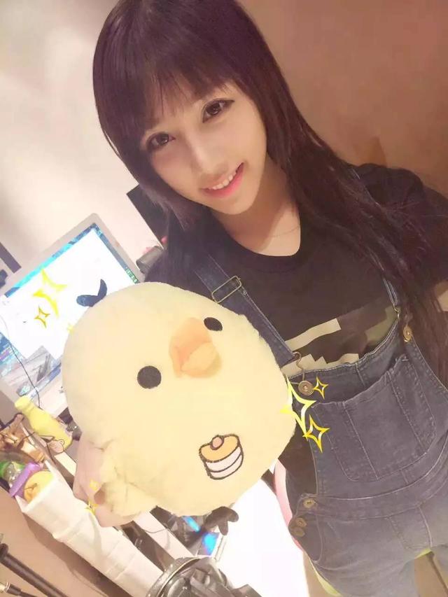 游戏女主播第二弹：全能的狐狸酱