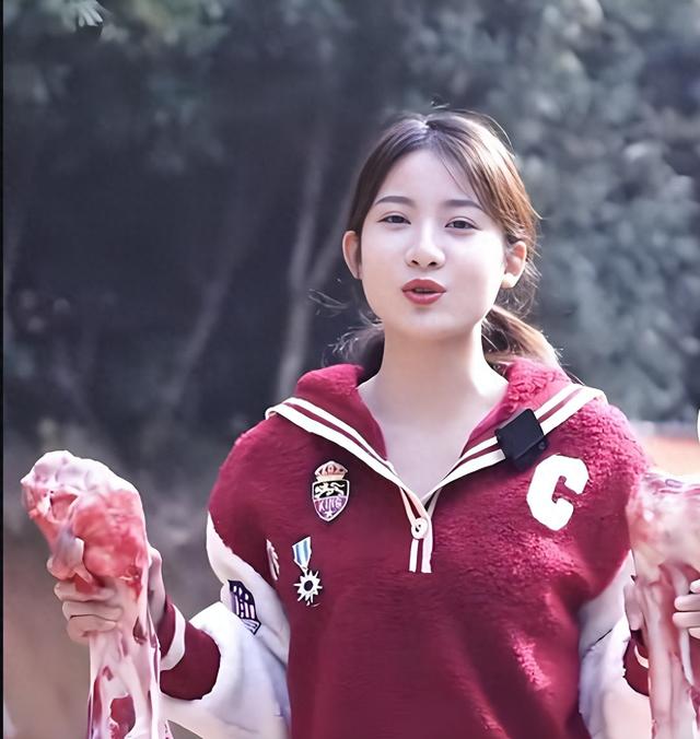 盘点四大厨艺的女主播，哪个最漂亮