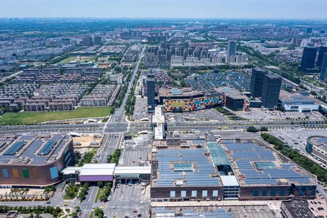 最“贵气”的小城，靠几万元的皮草火了，承包全国80%的交易量