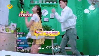 90后夏日甜心的直播好天马行空，鬼知道她们经历了什么