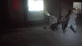 「关注」大开眼界！野外驻训的兵哥哥原来这么会玩