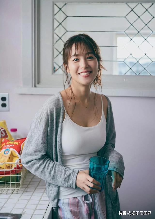 日本最漂亮的12位电视女主持人，每一位都是极品美女