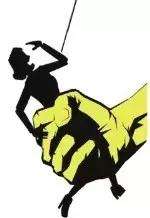 美女主播日b(网络女主播脱衣“黄播”，还在QQ群里“发福利”，上千人围观打赏)