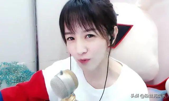 文徒童筱七连胜晨哥，文儿晒600万后台，嘲讽刷不起“紫光”