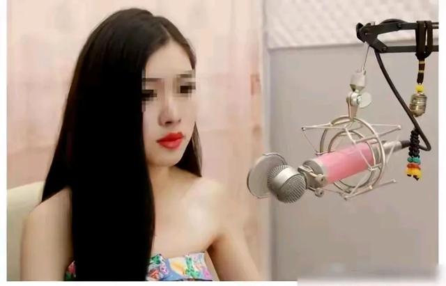 女主播忘关摄像头,换衣全过程被直播,画面让人不堪入目,