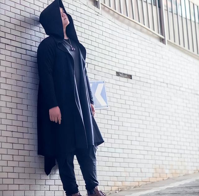 戏腔稳稳拿捏 陌陌新秀主播胖虎虎惊艳展示《武家坡》