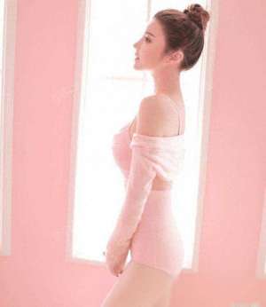 yy最火女主播(YY美女主播晓夏：初代女神的波折人生与再次崛起，投资失败在崛起)