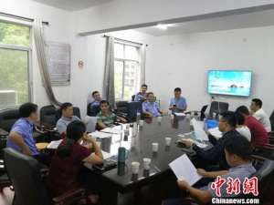 女主播水仙直播地址(湖南侦破直播平台“涉黄”特大刑案 涉案女主播千余人)