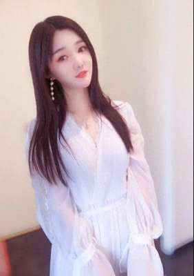 女主播的养成(如何从小透明到百万级主播？看和平精英一姐柔柔的成长经历)