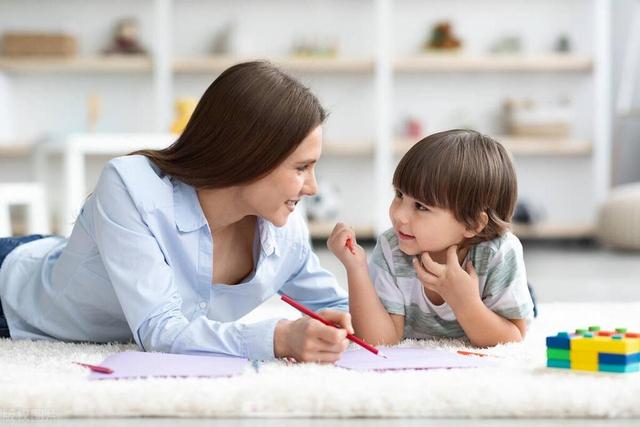 小学生App打卡跳绳，弹出性感美女主播！