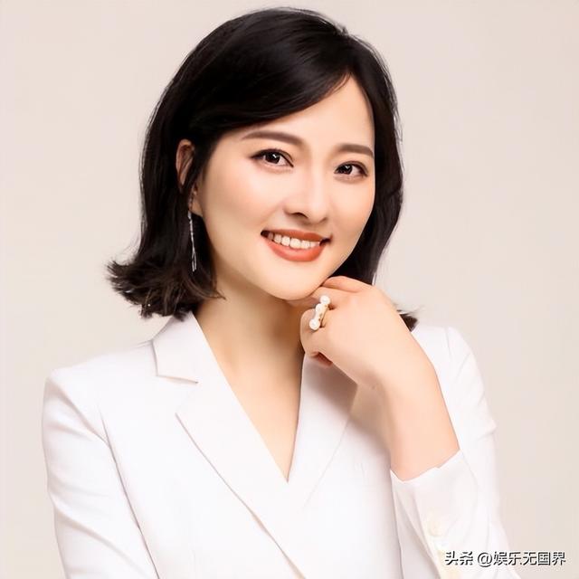 四川电视台15位美女主持人，颜值与才华并存