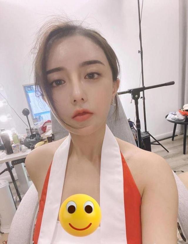 25岁虎牙女主播去世后续,知情人曝光更多死亡内幕,果然不简单