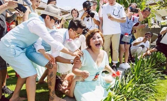 柳岩纱衣热舞展曼妙身材 孙三娘妩媚一笑电晕众网友