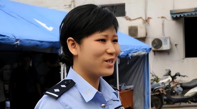 16年前,汶川女警揭衣露乳哺育9婴,归来连升四级,如今怎样了?