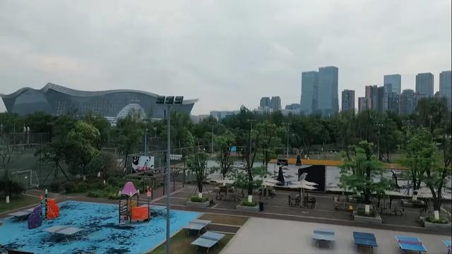 汪汪和玛利亚带兰娜夏娃看大熊猫搭帐篷，激动热舞，羡慕川美蜀乐