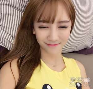虎牙韩国女主播名字(大魔王南波儿真名叫啥 南波儿个人资料老公Efeng刘源个人资料背景介绍)