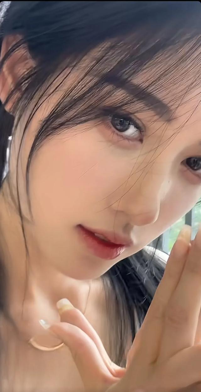 网红深扒，今日出镜：MI老师，是小朱吖，花碎花，sunny，小思思