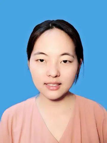 疫情下的邓州市六高中女教师:新晋网红女主播 腹有诗书气自华