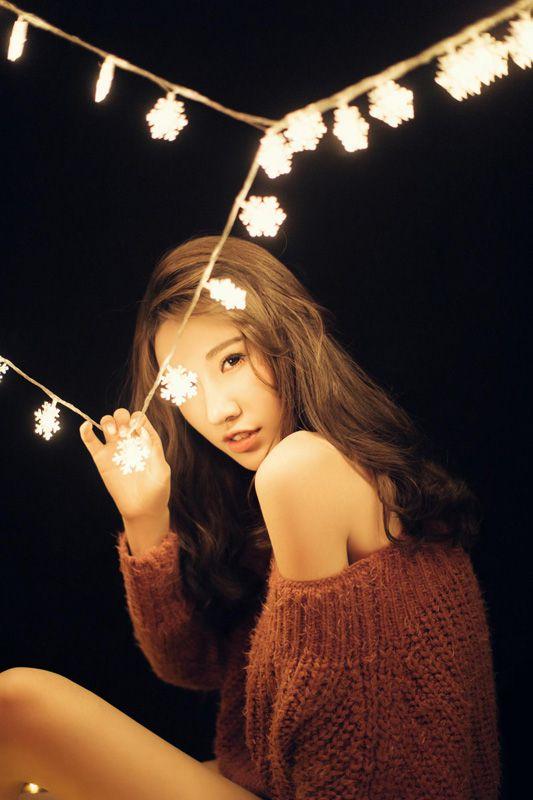 YY电母田子晴：直播镜头前后的双面人生