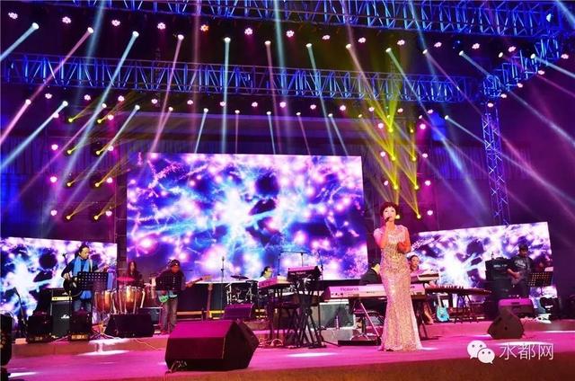 丹江口原创音乐演唱会,11号八点火爆开唱!