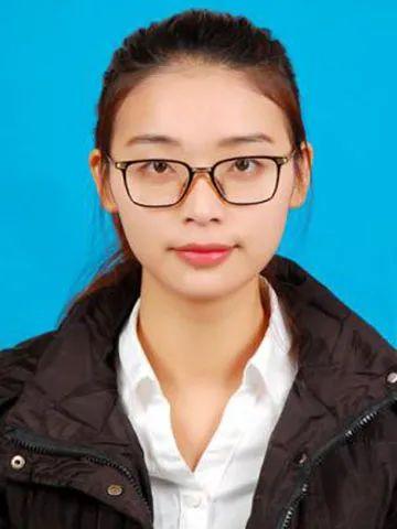 疫情下的邓州市六高中女教师:新晋网红女主播 腹有诗书气自华