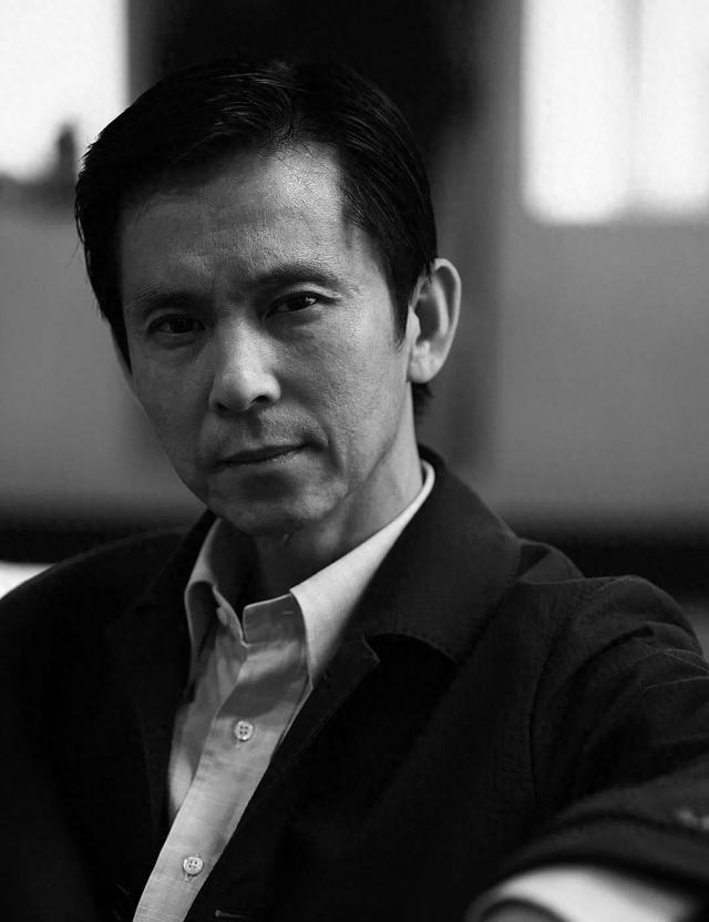 本期推荐:著名画家何家英笔下的四大美女