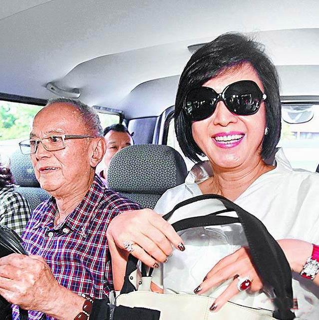 两次偷走闺蜜的老公，做了一辈子情人！侯佩岑妈妈的一生狗血吗？