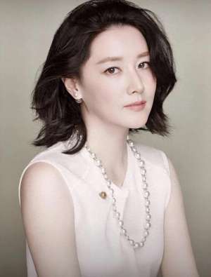 韩国女主播 金荷娜(十位韩国70后女星，个个美的不可方物，有没有你心动的女神？)