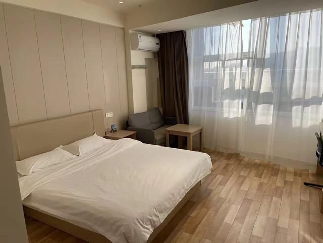 “独处30天赢40万大奖”,自律挑战还是“鱿鱼游戏”?