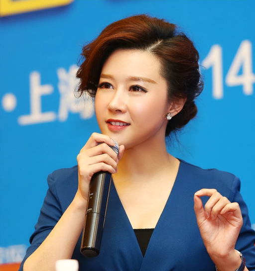 东方卫视10位美女主持人，陈辰、冯琳、司雯嘉，你喜欢哪位主播