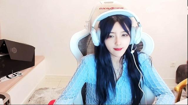 Rita过年相亲，意外被拒引起热议，网友：他是不是看了风女COS？